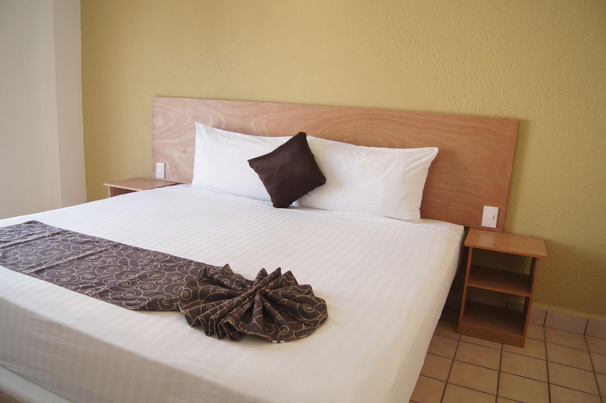Am Amakal Hotel & Park 圣克鲁斯华特库 外观 照片